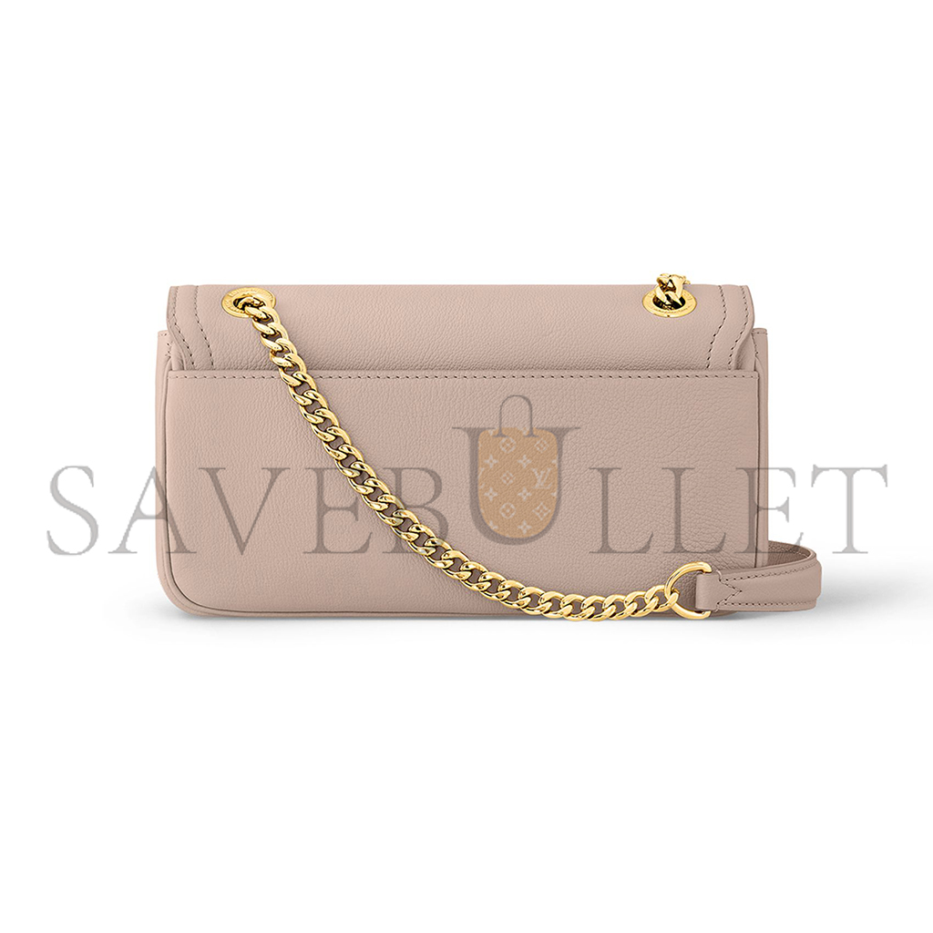 LOUIS VUITTON LOCKME CHAIN BAG EAST WEST M22304 (23.5*14*6cm)