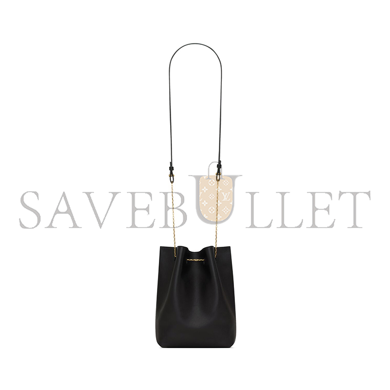 YSL POCHON IN LAMBSKIN 8010701EL0W1000 (20*24*3cm) YSL POCHON IN LAMBSKIN 8010701EL0W1000 (20*24*3cm)